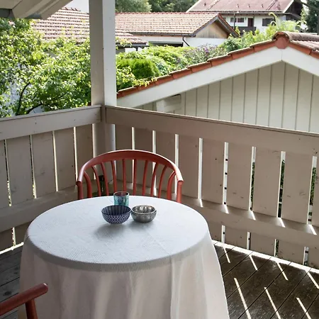 Chiemseenest - Romantische Am Chiemsee Mit Sommer Seezugang