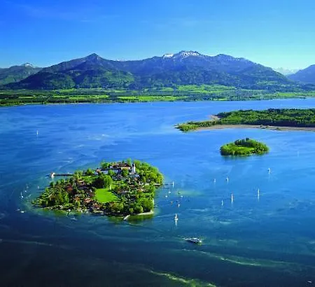 Chiemseenest - Romantische Am Chiemsee Mit Separatem Sommer Seezugang Apartamento Chieming