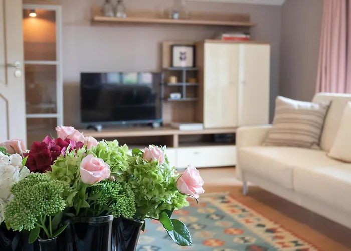Chiemseenest - Romantische Am Chiemsee Mit Sommer Seezugang Apartment Chieming