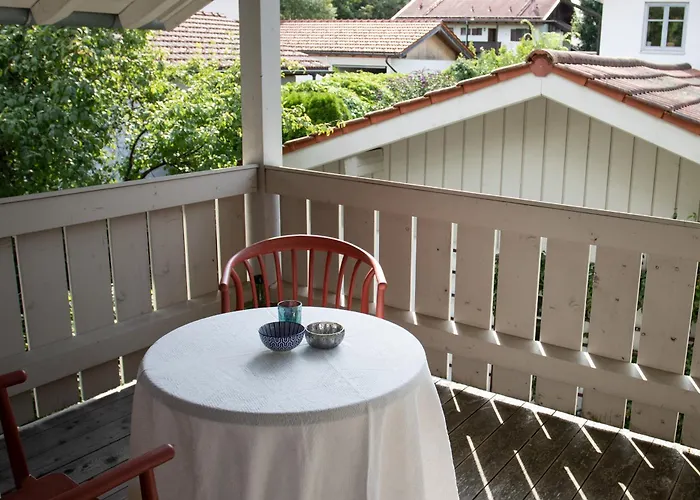 Chiemseenest - Romantische Am Chiemsee Mit Sommer Seezugang